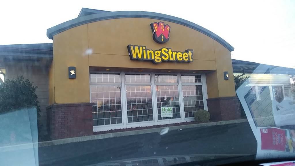 Pizza Hut | restaurant | 321 Kentucky Home Square, Bardstown, KY 40004, USA | 5023486967 OR +1 502-348-6967