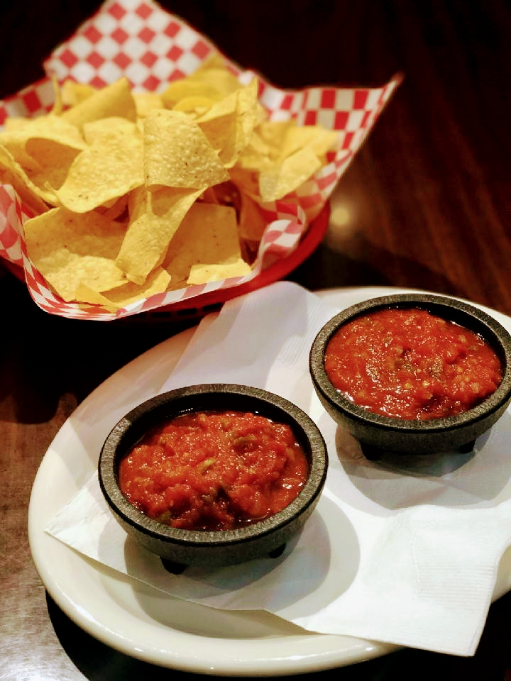 M & R Grill | restaurant | 1720 N Buckeye Ave, Abilene, KS 67410, USA | 7852639819 OR +1 785-263-9819