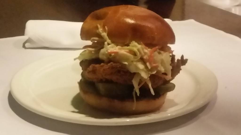 Malarkeys Tavern | restaurant | 4460 Trinity Mills Rd, Dallas, TX 75287, USA | 9729317300 OR +1 972-931-7300