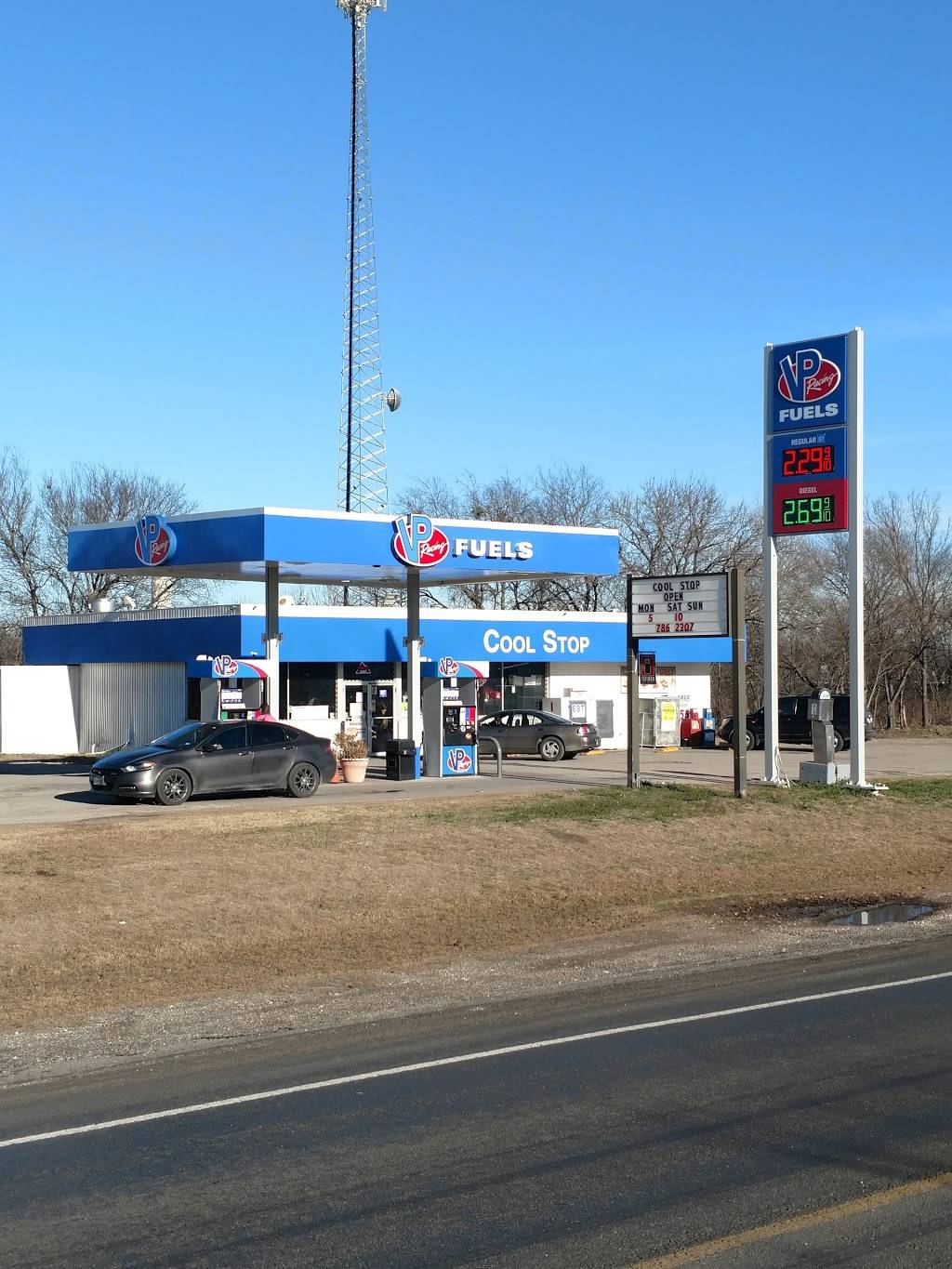 Cool Stop | restaurant | 110 TX-171, Coolidge, TX 76635, USA | 2547862307 OR +1 254-786-2307