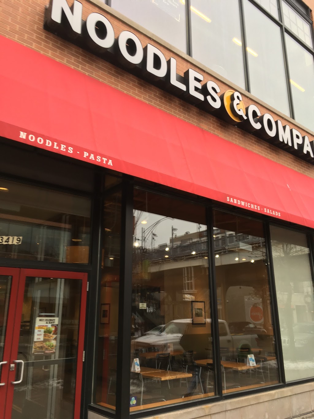 Noodles and Company | restaurant | 3419 N Southport Ave, Chicago, IL 60657, USA | 7732483985 OR +1 773-248-3985