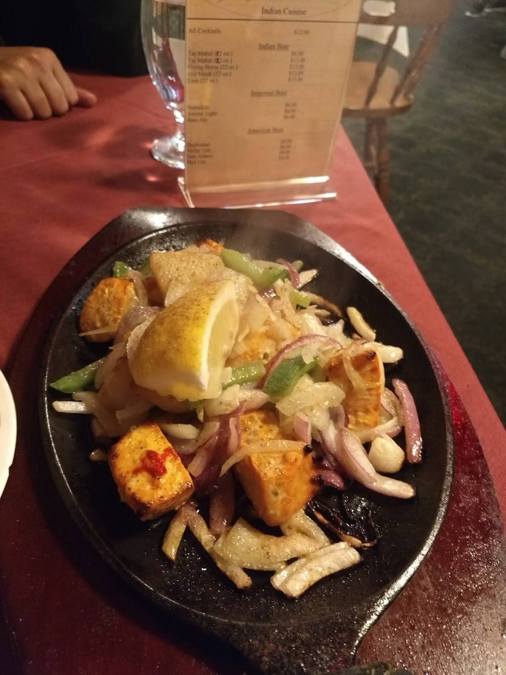 Golden Swan Indian Cuisine | restaurant | 323 Main St, Falmouth, MA 02540, USA | 5085406580 OR +1 508-540-6580