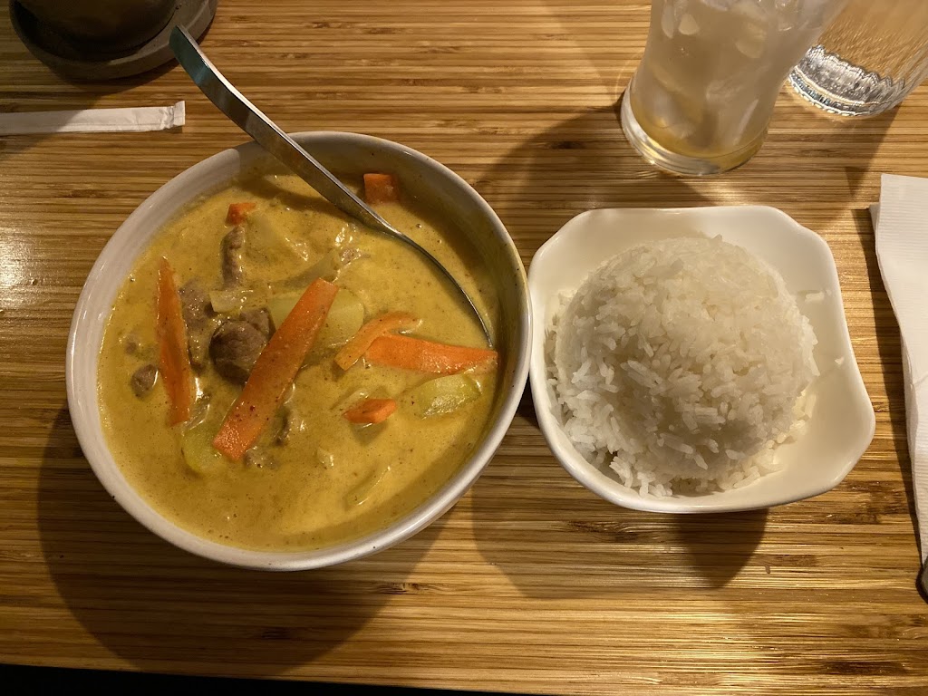 Zesty Thai | cafe | 12225 Voyager Pkwy STE #16, Colorado Springs, CO 80921, USA | 7194810855 OR +1 719-481-0855