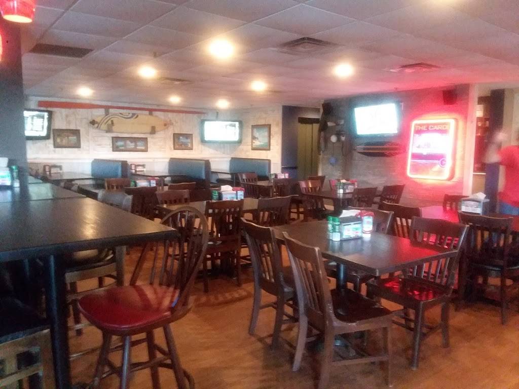 Hurricane Dockside Grill | restaurant | 3351 W Burleigh Blvd, Tavares, FL 32778, USA | 3525085137 OR +1 352-508-5137