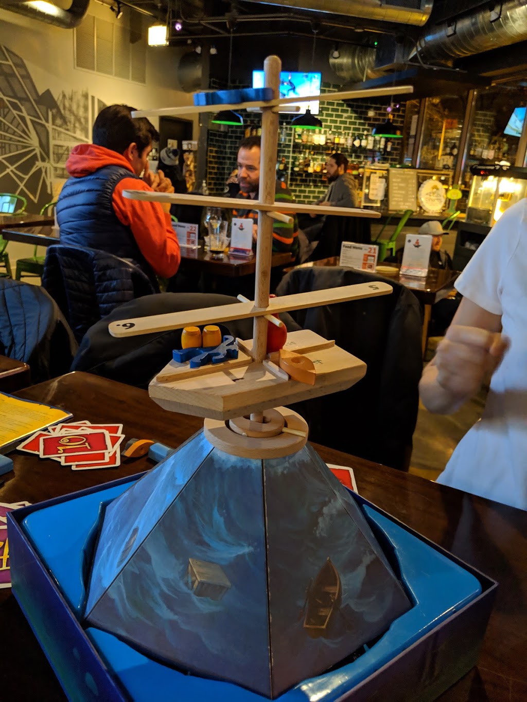 Navigator Taproom | restaurant | 2211 N Milwaukee Ave #100, Chicago, IL 60647, USA | 7736879135 OR +1 773-687-9135