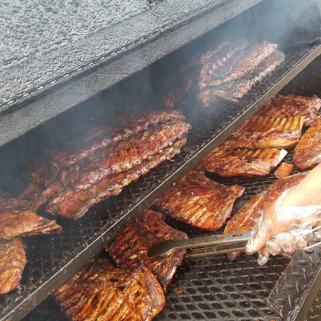 Dilworths BBQ | restaurant | 1544 Wellborn Rd #9, Lithonia, GA 30058, USA | 6783953043 OR +1 678-395-3043