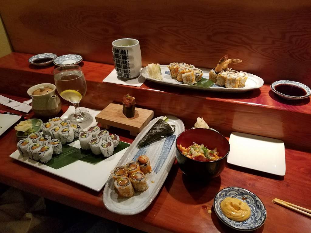 Saga Japanese SteakHouse | restaurant | 8383 S Tamiami Trail, Sarasota, FL 34238, USA | 9419242800 OR +1 941-924-2800