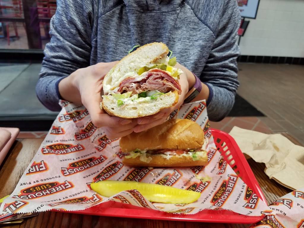Firehouse Subs River Plaza | restaurant | 21860 Center Ridge Rd, Rocky River, OH 44116, USA | 2167722300 OR +1 216-772-2300