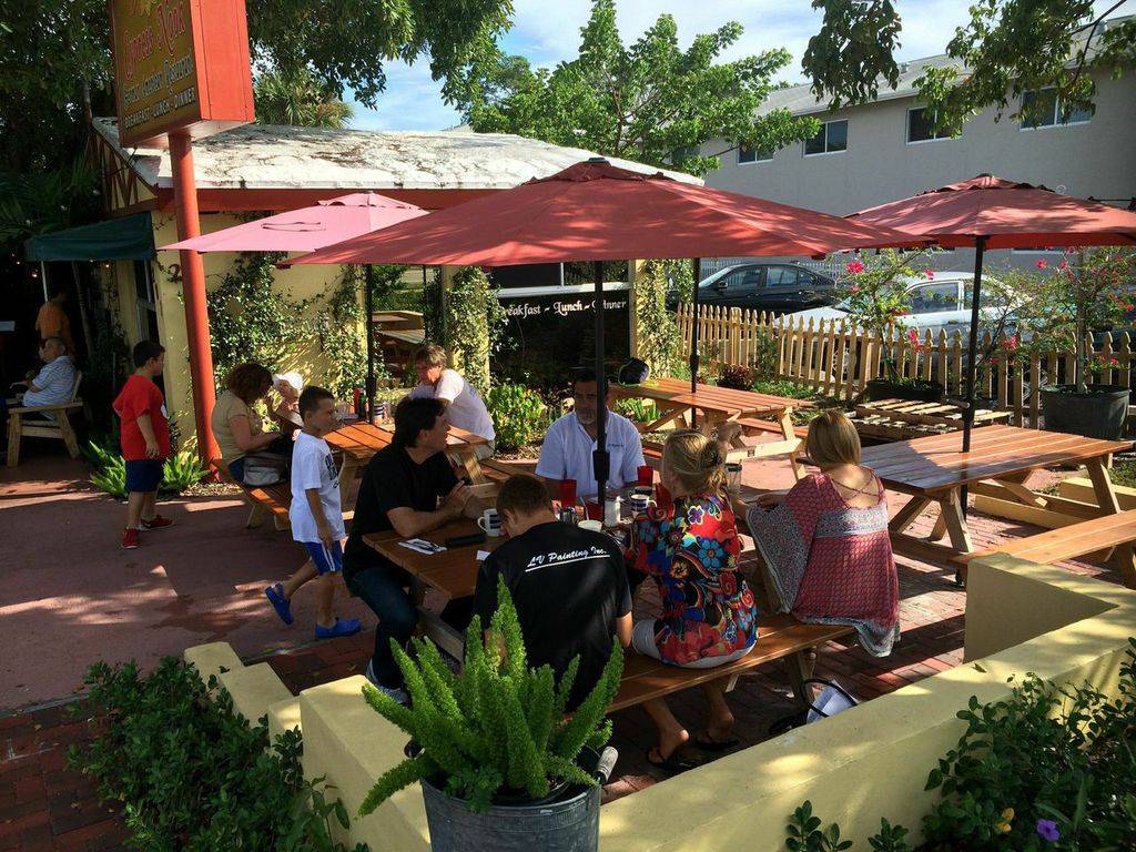 Cypress Nook | German Restaurant | restaurant | 201 E McNab Rd, Pompano Beach, FL 33060, USA | 9549337311 OR +1 954-933-7311