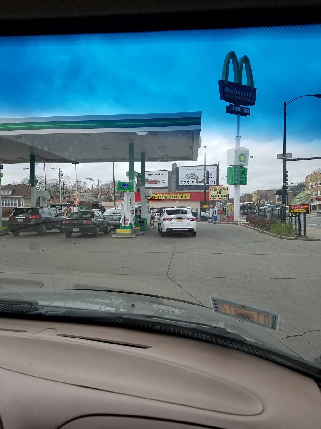 BP | restaurant | 5133 W W North Ave, Chicago, IL 60639, USA | 7732378700 OR +1 773-237-8700