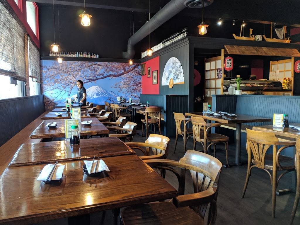 Kochi Sushi Japanese Restaurant | restaurant | 160 Stewart Blvd, Brockville, ON K6V 4W3, Canada | 6133453699 OR +1 613-345-3699