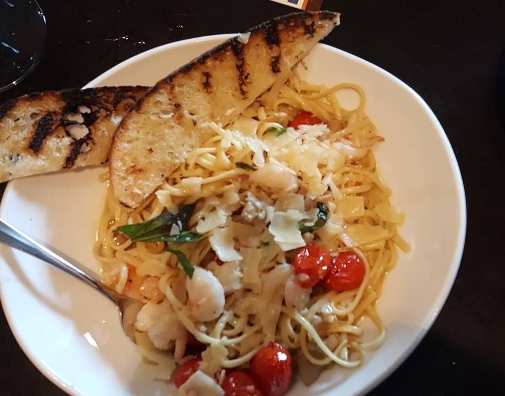 110 Grill - Stratham | restaurant | 19 Portsmouth Ave, Stratham, NH 03885, USA | 6037775110 OR +1 603-777-5110