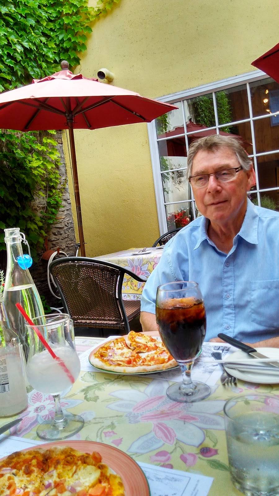 Dinkels & Paulos Restaurants | restaurant | 44 Bridge St E, Belleville, ON K8N 1L6, Canada | 6139662556 OR +1 613-966-2556