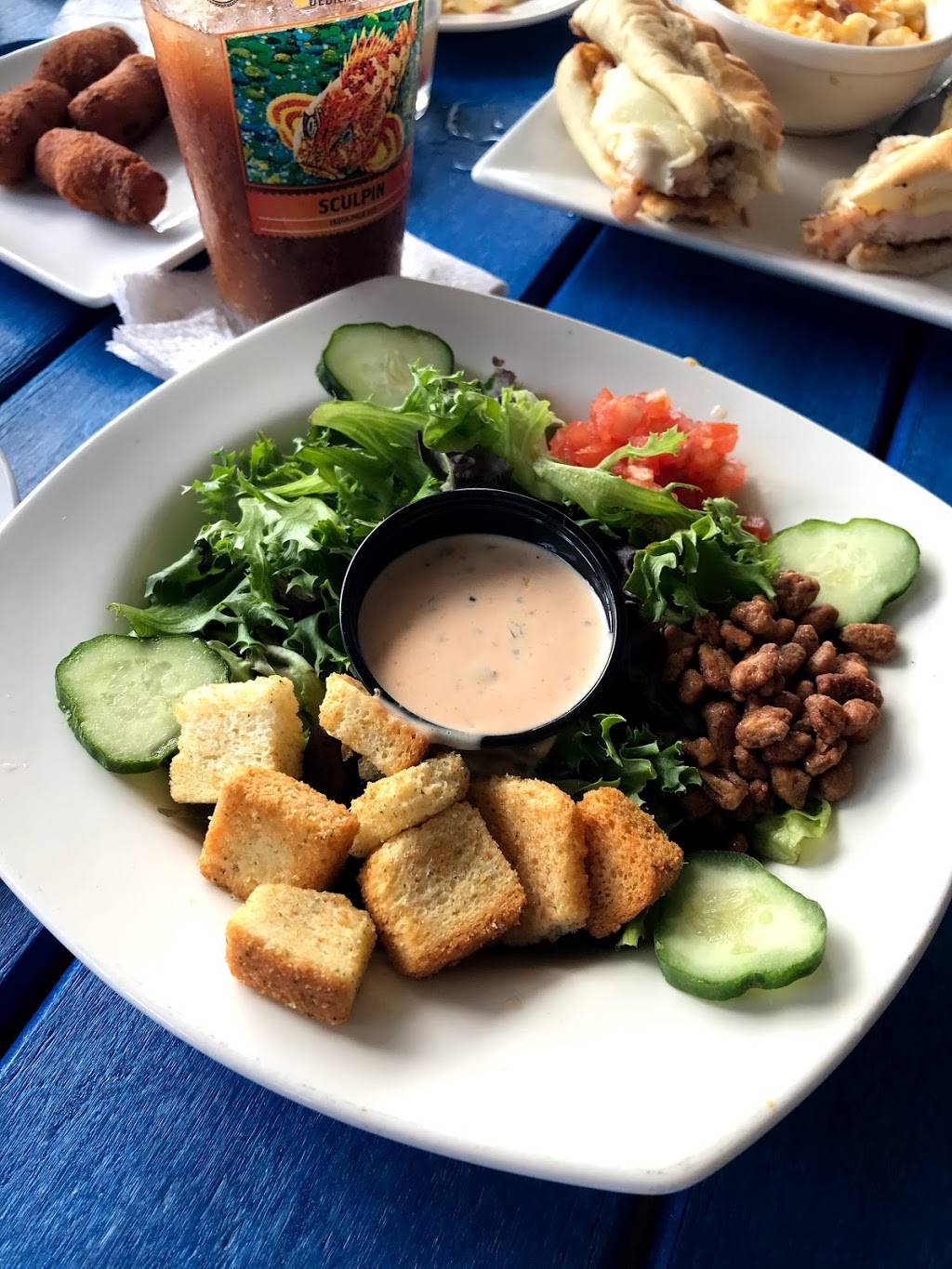 Full Moon Oyster Bar - Atlantic Beach | restaurant | 505 Atlantic Beach Causeway, Atlantic Beach, NC 28512, USA | 2522227667 OR +1 252-222-7667