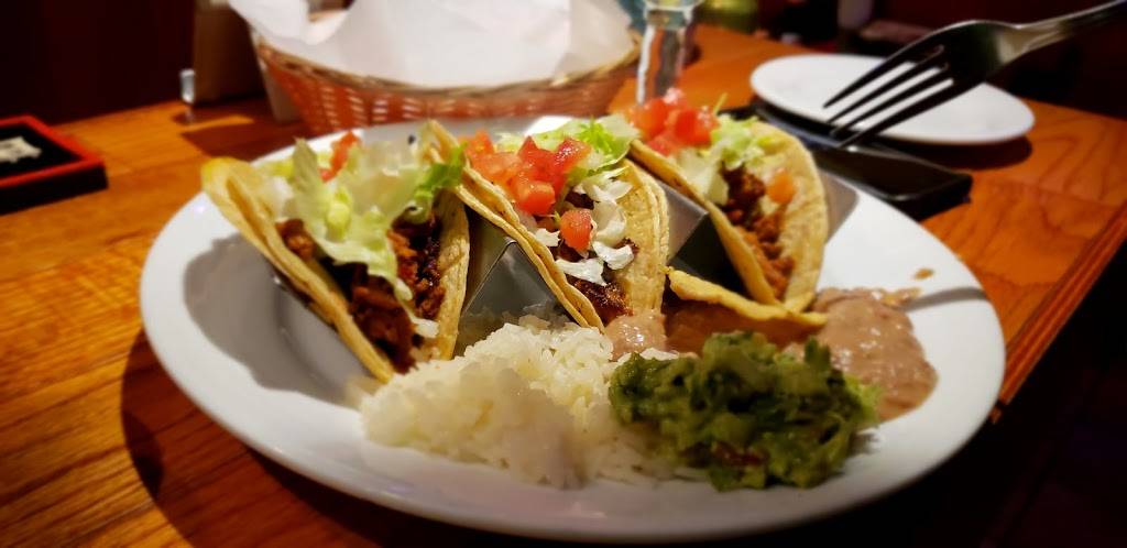 Cantarittos Taqueria & Bar | restaurant | 2312 Hassell Rd, Hoffman Estates, IL 60169, USA | 8472781572 OR +1 847-278-1572