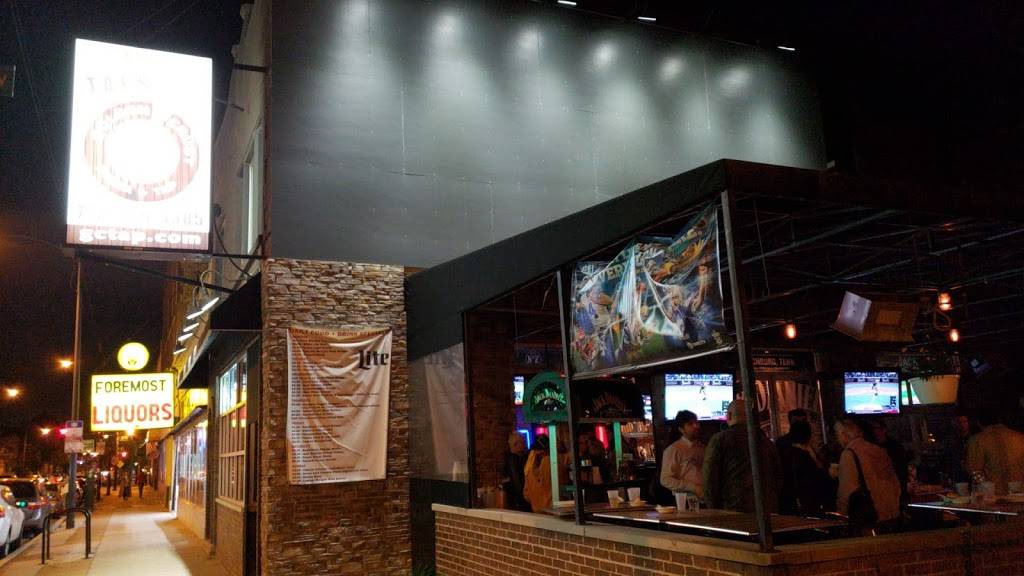 Golden Crust Pizza and Tap | restaurant | 4620 N Kedzie Ave, Chicago, IL 60625, USA | 7735395385 OR +1 773-539-5385