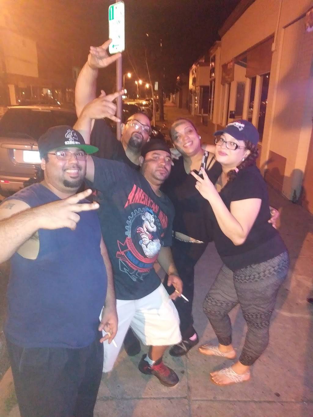 Potbellys Pub | restaurant | 153 Main St, Indian Orchard, MA 01151, USA | 4135437971 OR +1 413-543-7971