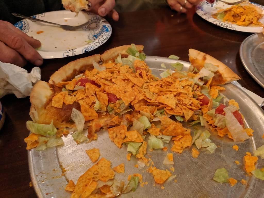 Aphea’s Pizza Parlor | restaurant | 100, 1/2 E Elm St, West Union, IA 52175, USA | 5634121173 OR +1 563-412-1173