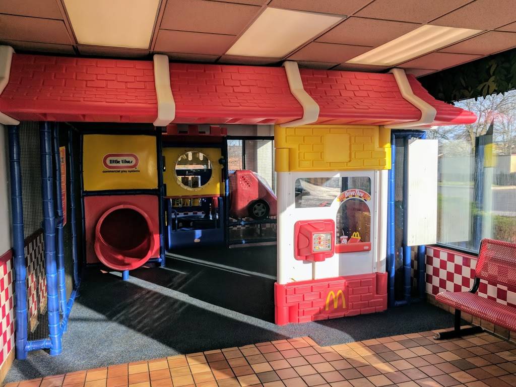 McDonalds | cafe | 72 Reaville Ave, Flemington, NJ 08822, USA | 9087824550 OR +1 908-782-4550