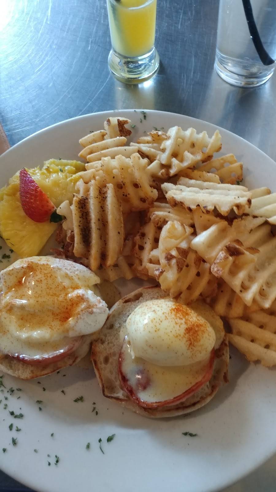 Cat City Grill | restaurant | 1208 W Magnolia Ave, Fort Worth, TX 76104, USA | 8179165333 OR +1 817-916-5333