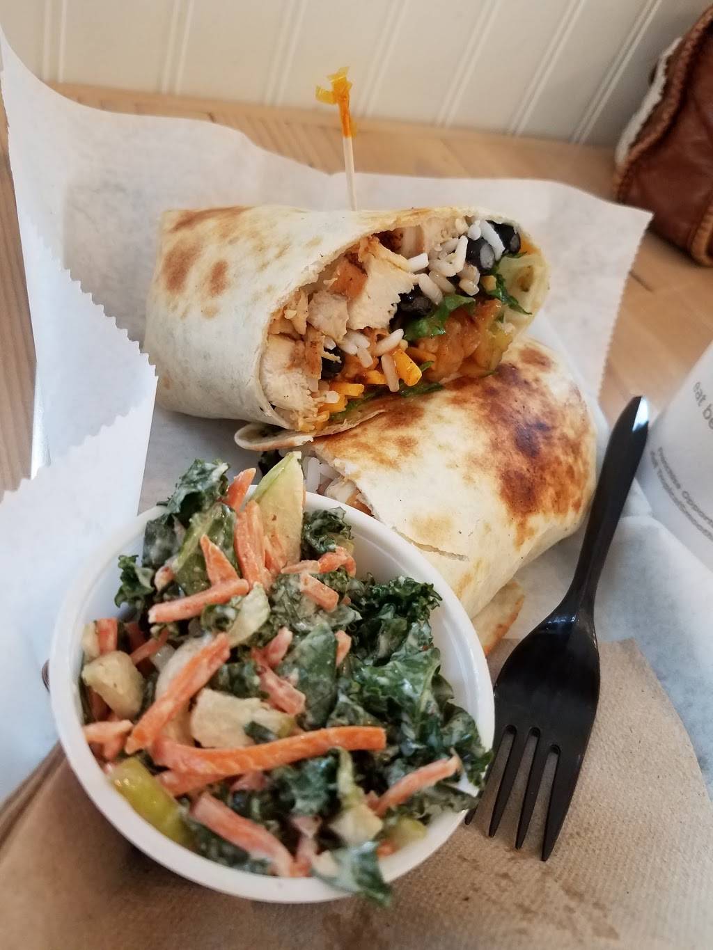 Tropical Smoothie Cafe | restaurant | 340 Town Center Blvd #1, White Lake, MI 48386, USA | 2487797925 OR +1 248-779-7925