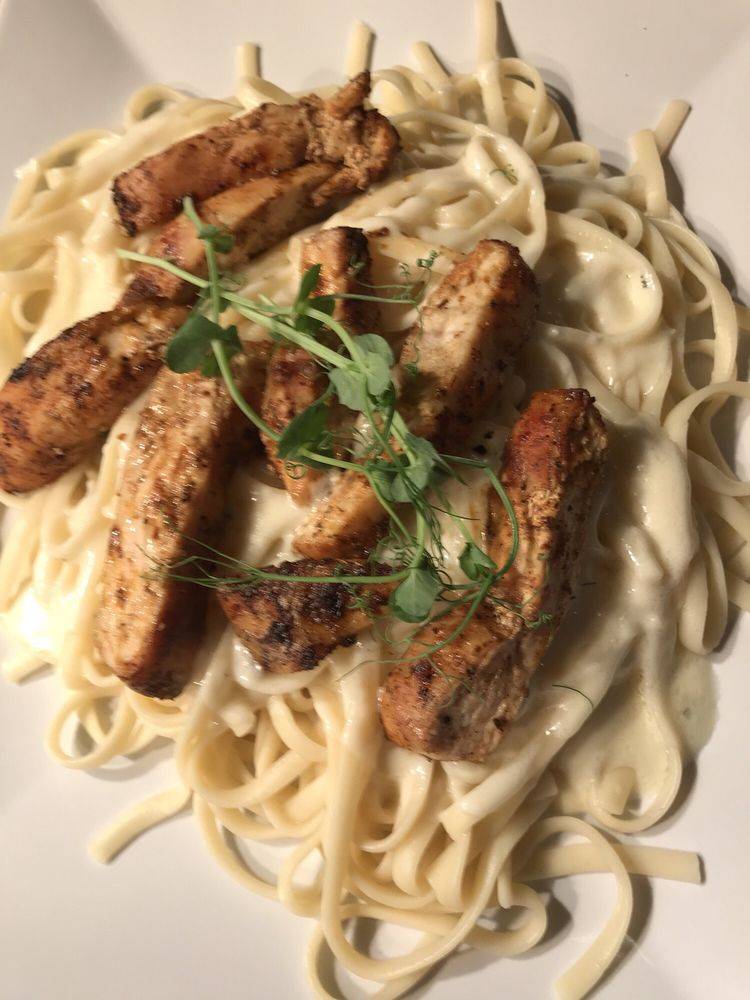 Broad Street Market Restaurant | restaurant | 4 N Broad St, Brooksville, FL 34601, USA | 3526786767 OR +1 352-678-6767