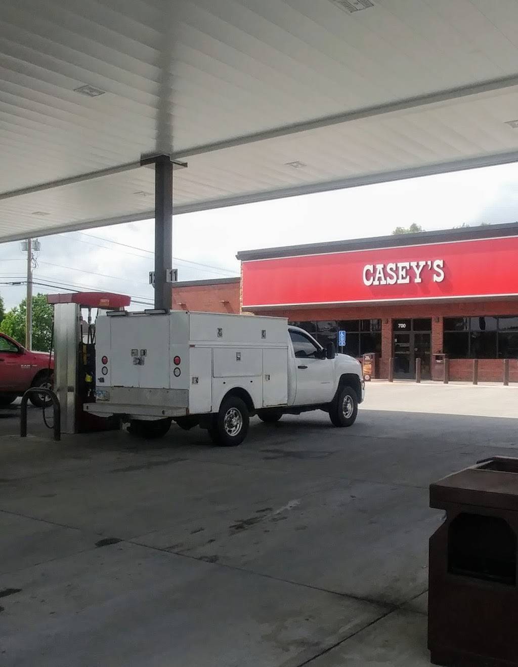 Caseys | restaurant | 700 Wayne Madison Rd, Trenton, OH 45067, USA | 5139880705 OR +1 513-988-0705