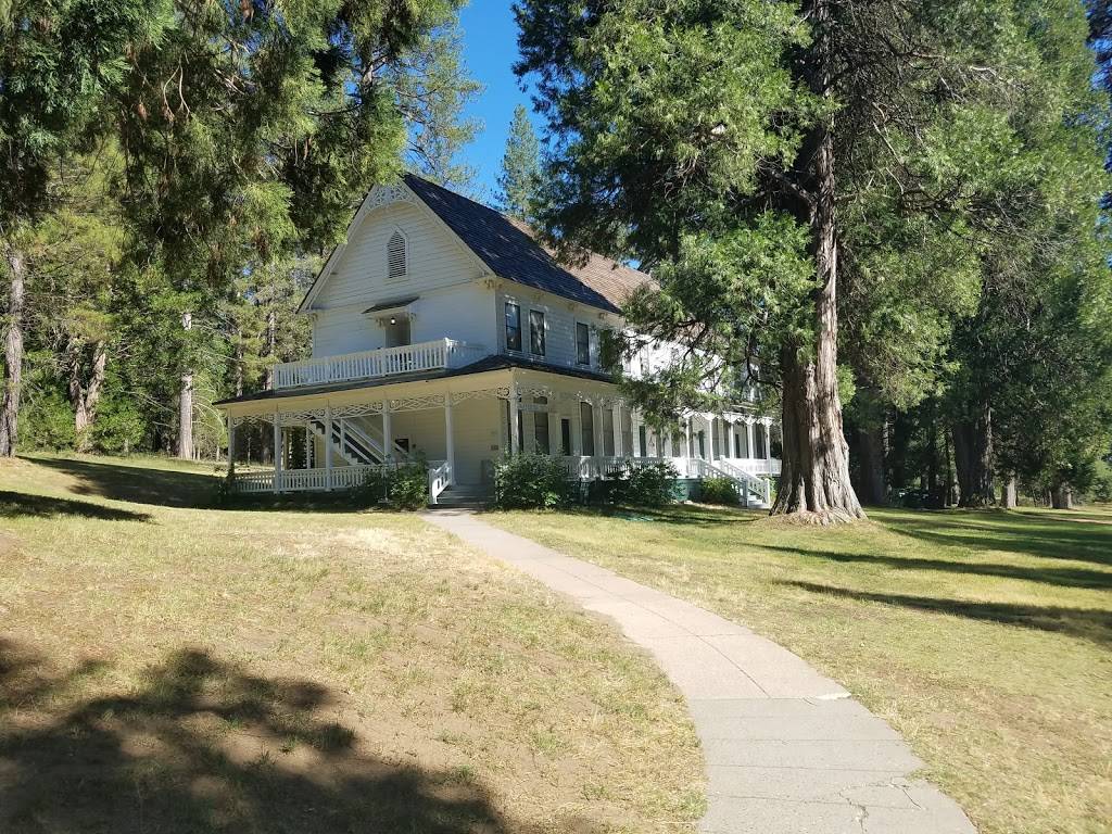 Wawona Hotel Dining Room | restaurant | 8308 Wawona Rd, Wawona, CA 95389, USA | 2093751425 OR +1 209-375-1425