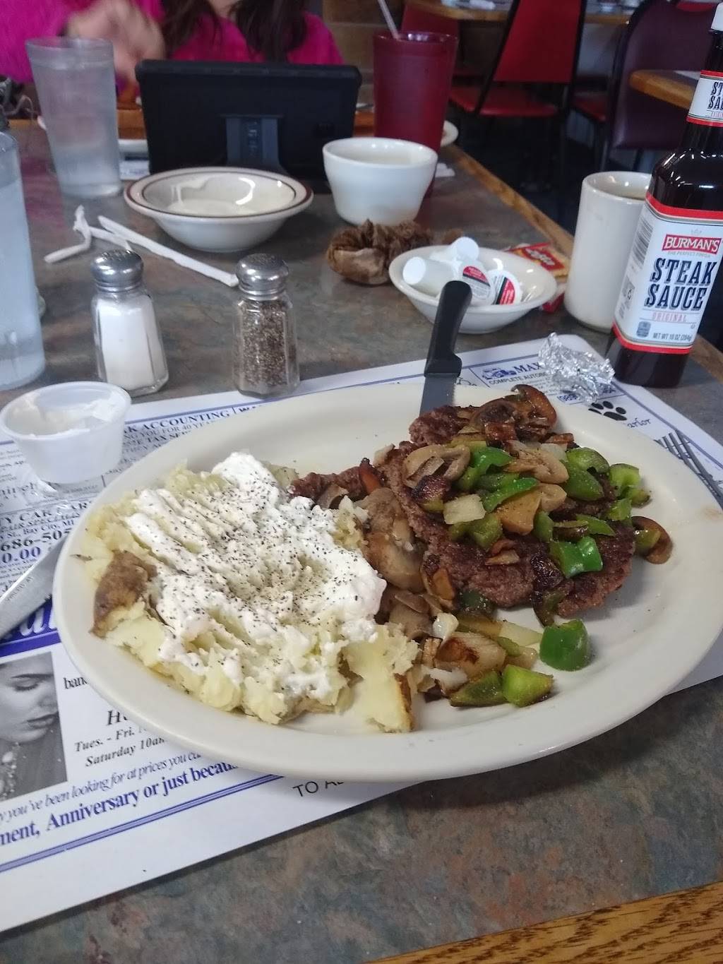 Kawkawlin Restaurant | restaurant | 103 S Huron Rd, Kawkawlin, MI 48631, USA | 9896847833 OR +1 989-684-7833