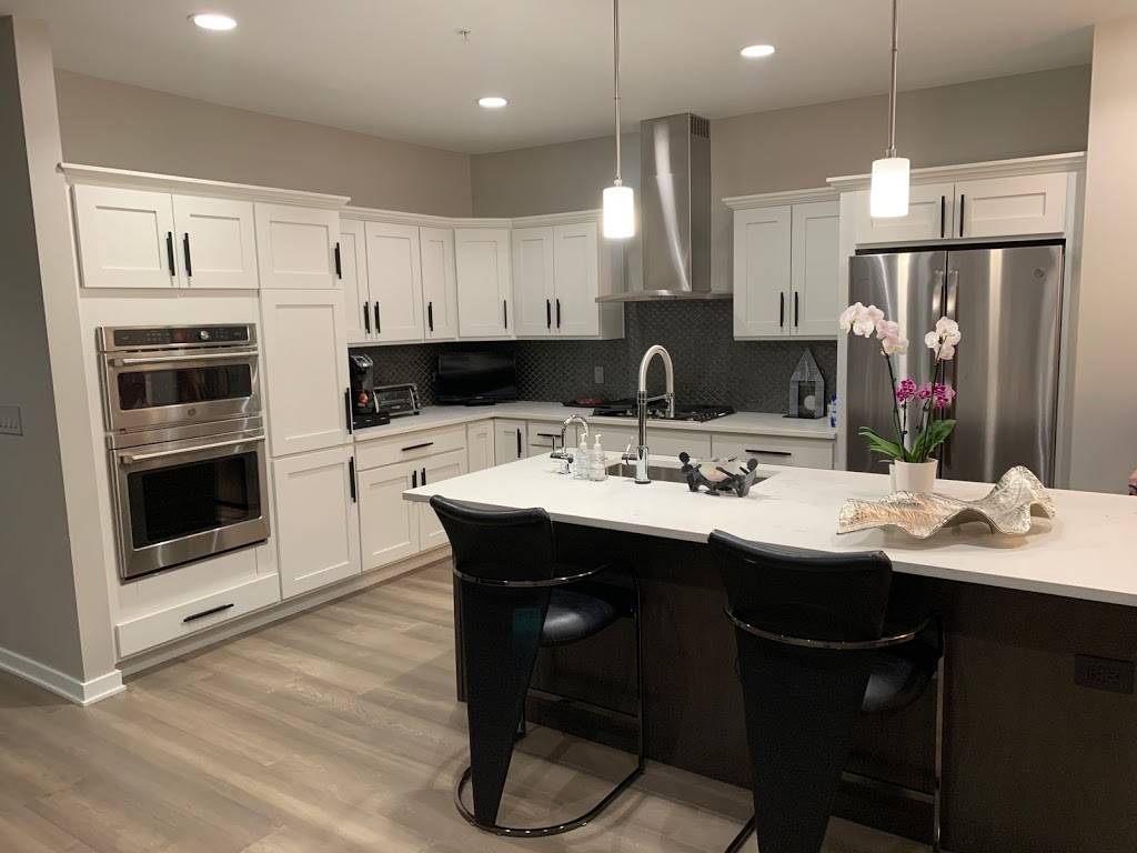 Lodge of Northbrook | restaurant | 2220 Founders Dr, Northbrook, IL 60062, USA | 8475598700 OR +1 847-559-8700