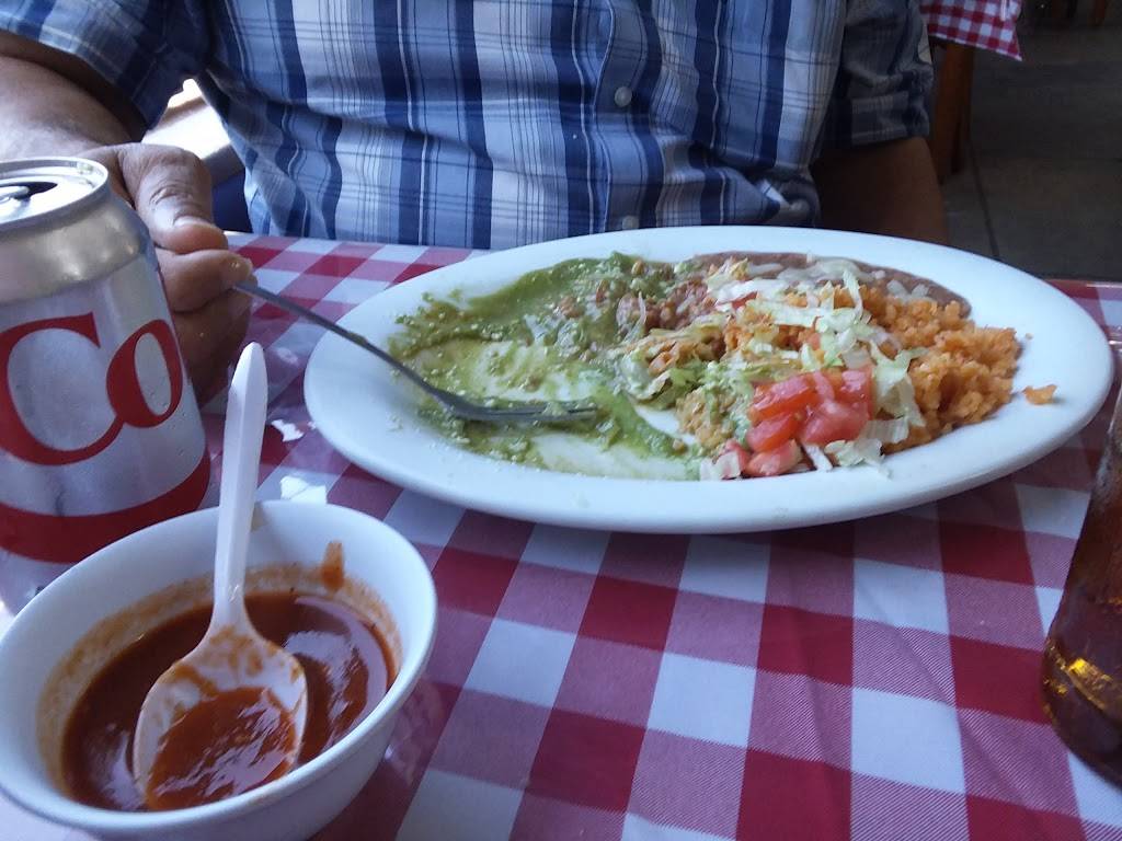 Lupitas Restaurant | restaurant | 2634 Idell St, Los Angeles, CA 90065, USA | 3232237835 OR +1 323-223-7835