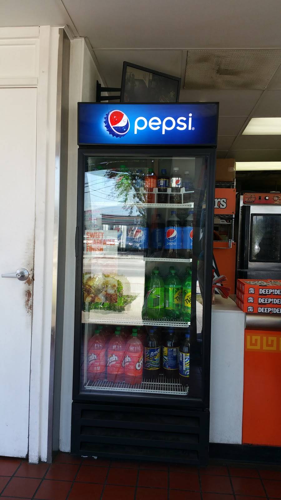 Little Caesars Pizza | meal takeaway | 4044 Peck Rd, El Monte, CA 91732, USA | 6264420116 OR +1 626-442-0116