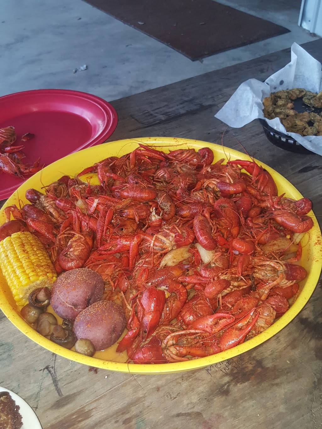 The Outpost | restaurant | 6111 TX-300, Longview, TX 75604, USA | 9032951940 OR +1 903-295-1940