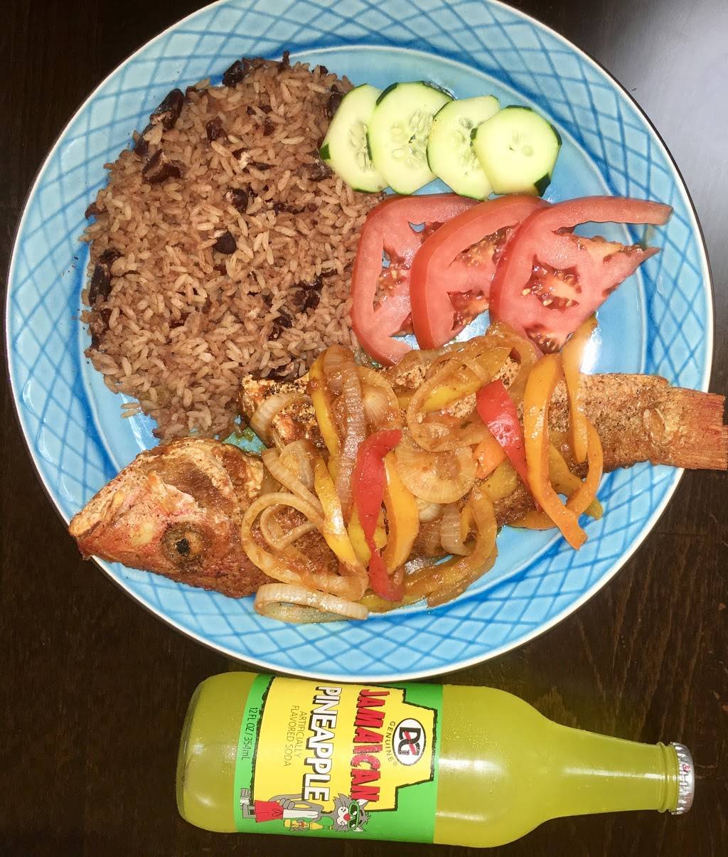 Caribbean Sunshine Restaurant | restaurant | 1111 E Tremont Ave, Bronx, NY 10460, USA | 9297779184 OR +1 929-777-9184