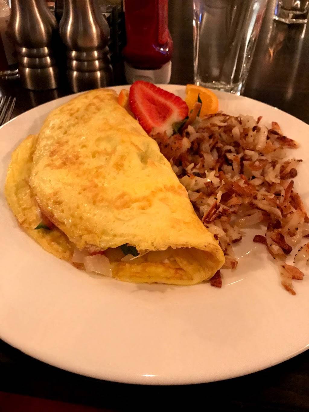 Encore | restaurant | 5984 Darrk Ln, Bow, WA 98232, USA | 3607240235 OR +1 360-724-0235