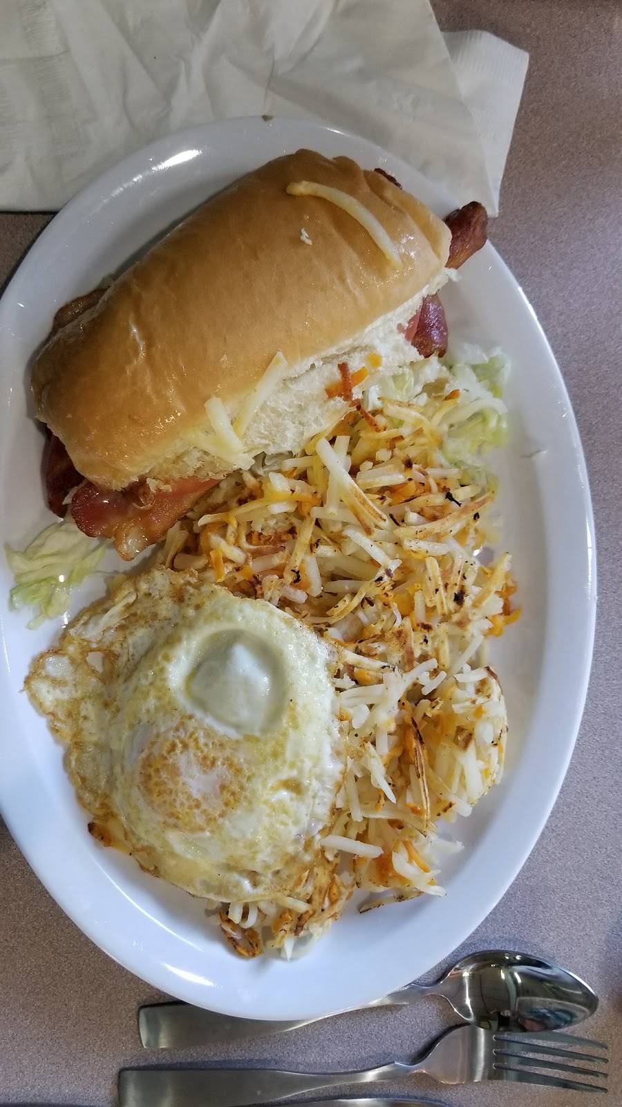 Timmy Flynns Red Pepper Deli & Grill | restaurant | 517 S Riverside Dr, Iowa City, IA 52246, USA | 3193375270 OR +1 319-337-5270