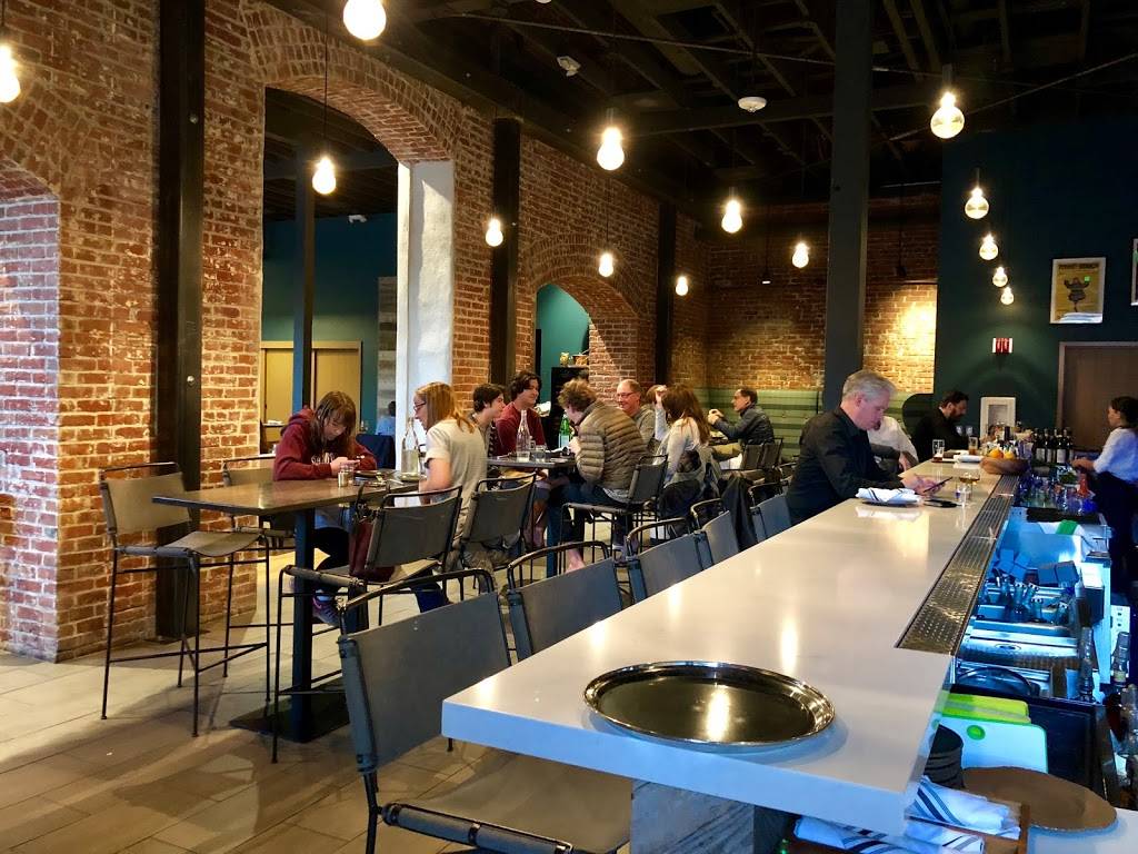 Vina Enoteca | restaurant | 700 Welch Rd, Palo Alto, CA 94304, USA | 6506463477 OR +1 650-646-3477