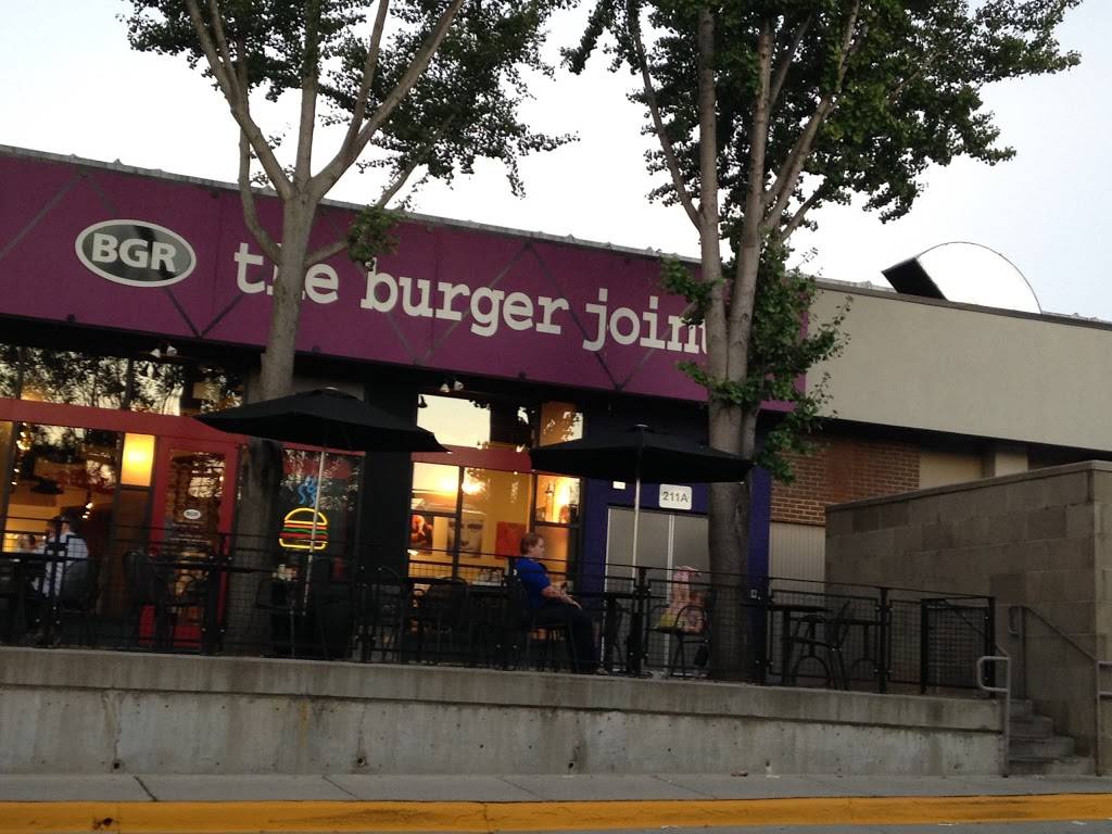 BGR The Burger Joint | restaurant | 8056 Tysons Corner Center, Tysons, VA 22102, USA | 7037903437 OR +1 703-790-3437