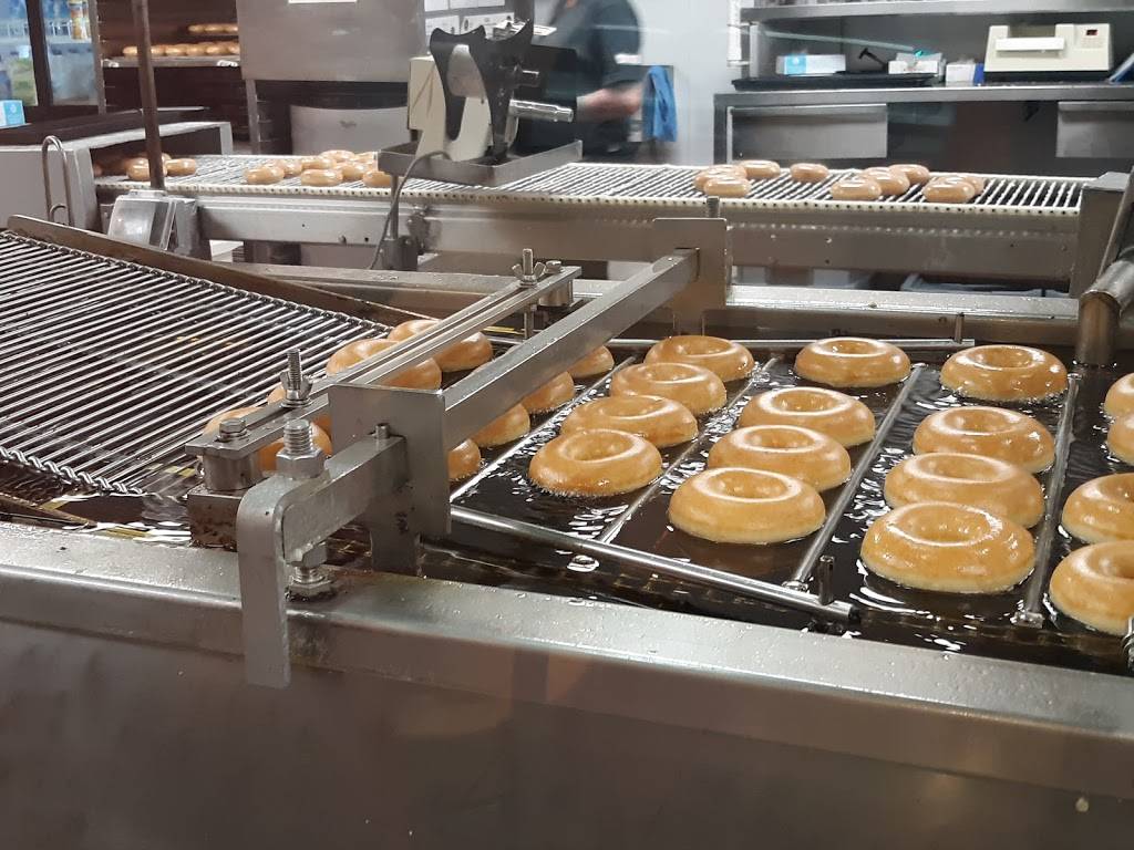 Krispy Kreme | bakery | 2040 N Wickham Rd, Melbourne, FL 32935, USA | 3212429994 OR +1 321-242-9994