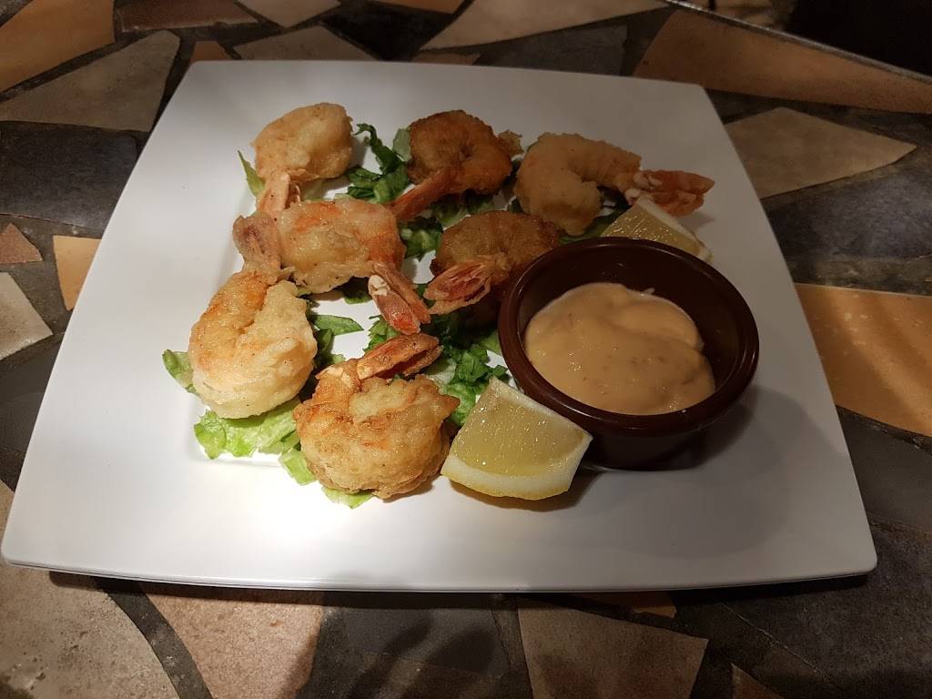 Tukan | restaurant | 85 Montreal Rd, Vanier, ON K1L 6E8, Canada | 6137492317 OR +1 613-749-2317