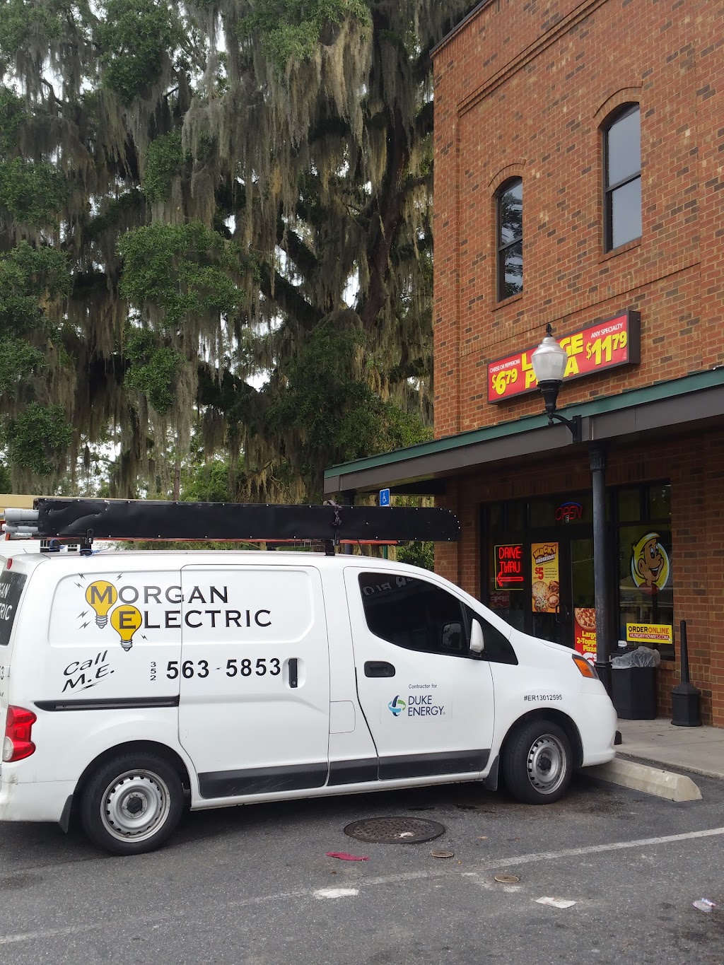 Hungry Howies Pizza | meal takeaway | 378 E Base St, Madison, FL 32340, USA | 8509732300 OR +1 850-973-2300