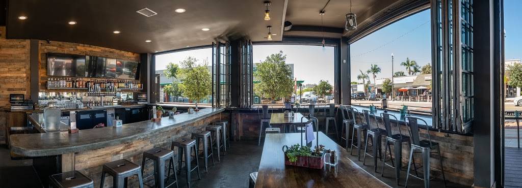 Curbside Eatery & Drinkery | restaurant | 8353 La Mesa Blvd, La Mesa, CA 91942, USA | 6198257759 OR +1 619-825-7759