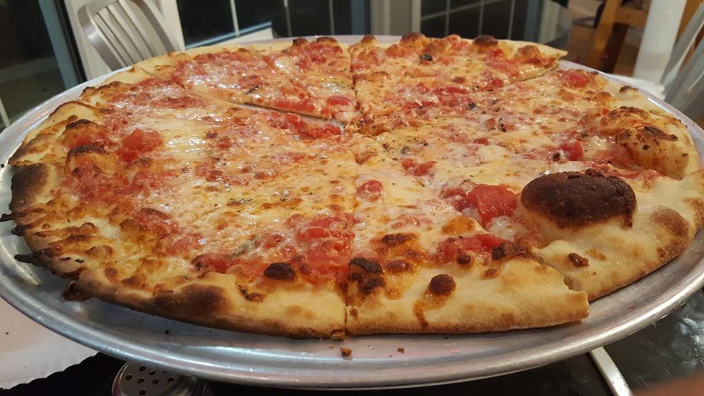 Sweet Tomatoes Pizza | meal takeaway | 1279 Washington St, West Newton, MA 02465, USA | 6176308666 OR +1 617-630-8666