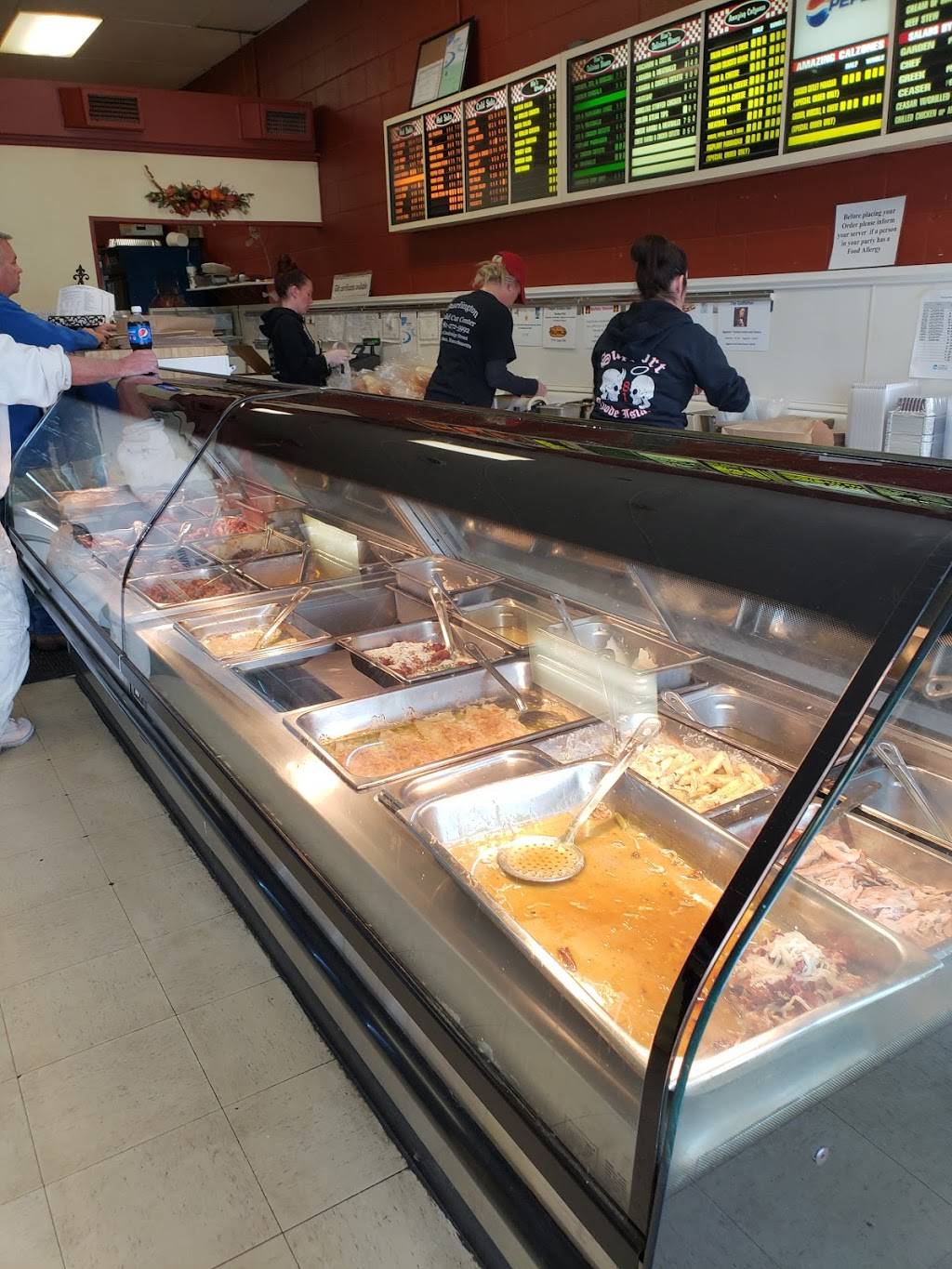 Burlington Cold Cut Center | restaurant | 195 Cambridge St, Burlington, MA 01803, USA | 7812725992 OR +1 781-272-5992