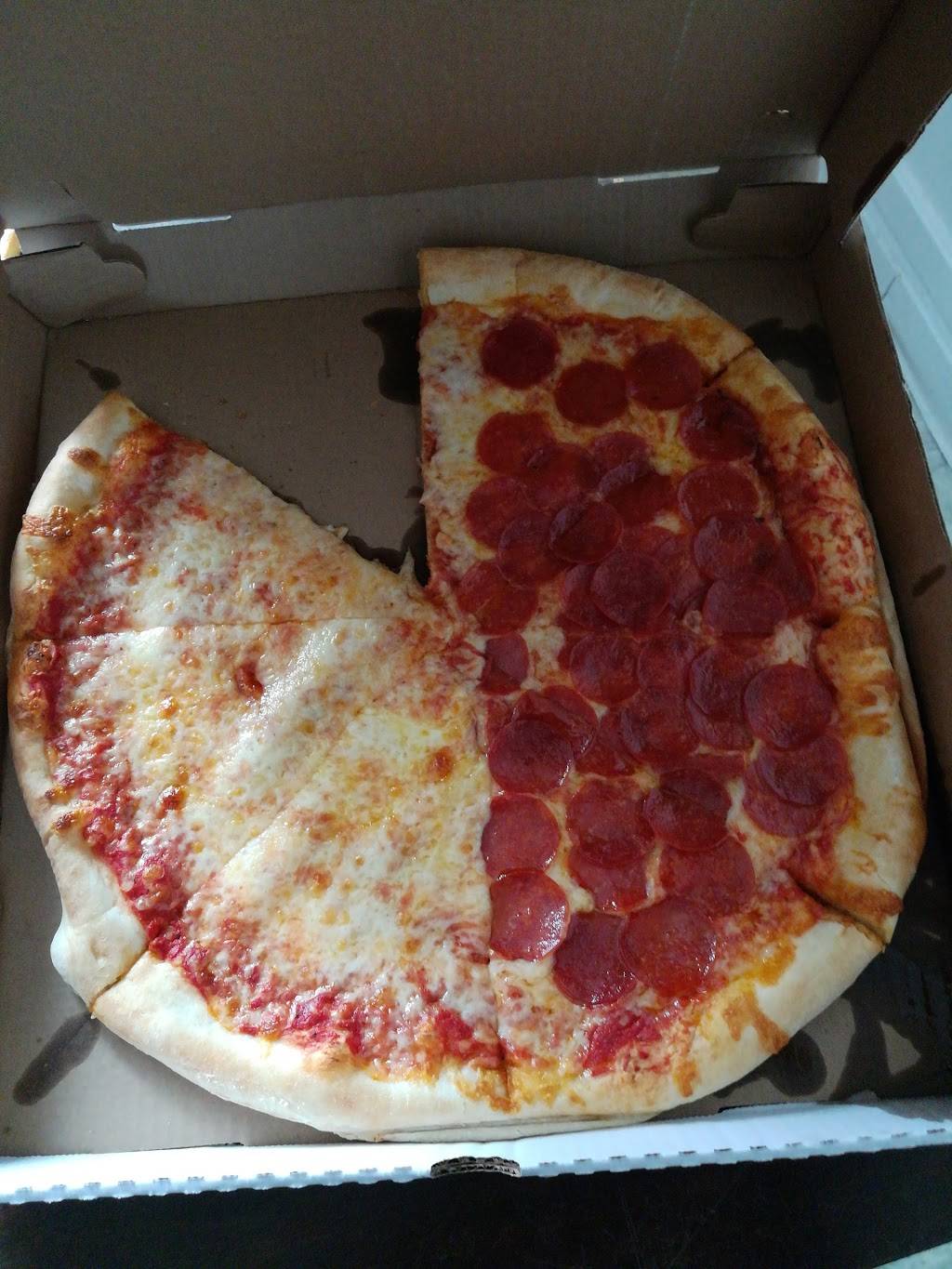 Jennys Pizza | restaurant | 320 Medford St, Charlestown, MA 02129, USA | 6172429474 OR +1 617-242-9474