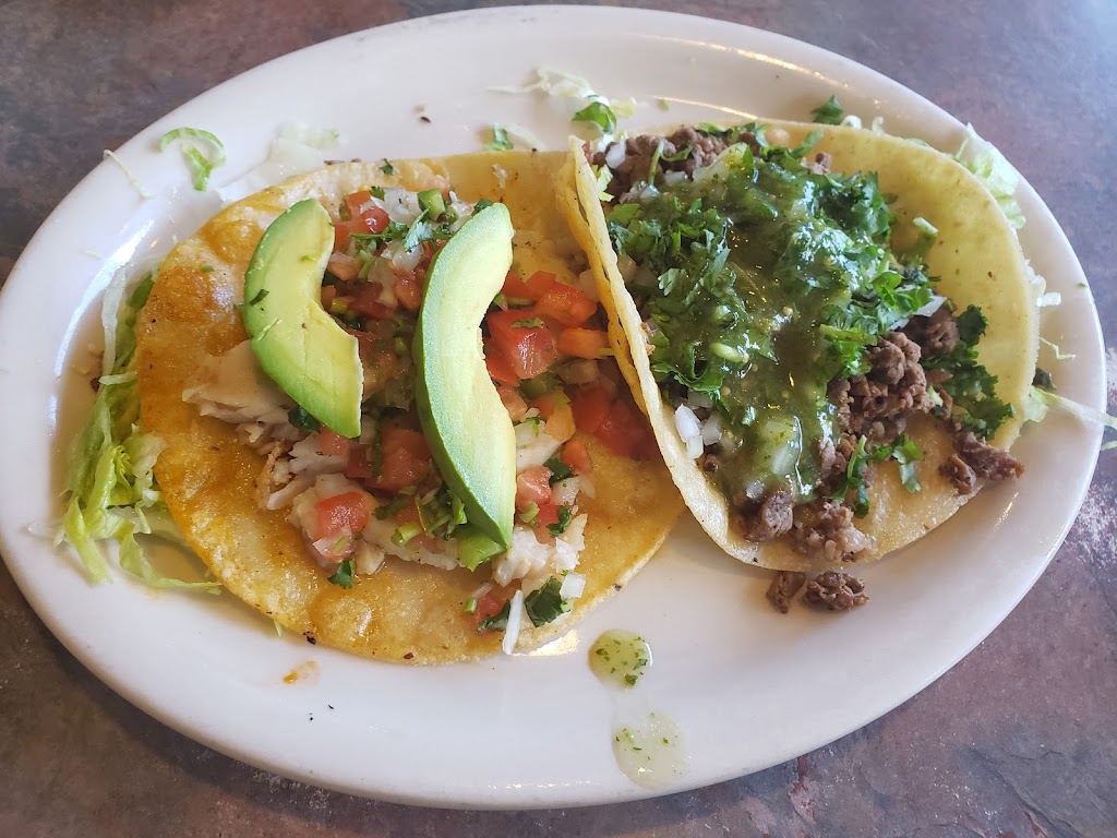 Julios Grill | restaurant | 37314 CA-299, Burney, CA 96013, USA | 5303353338 OR +1 530-335-3338