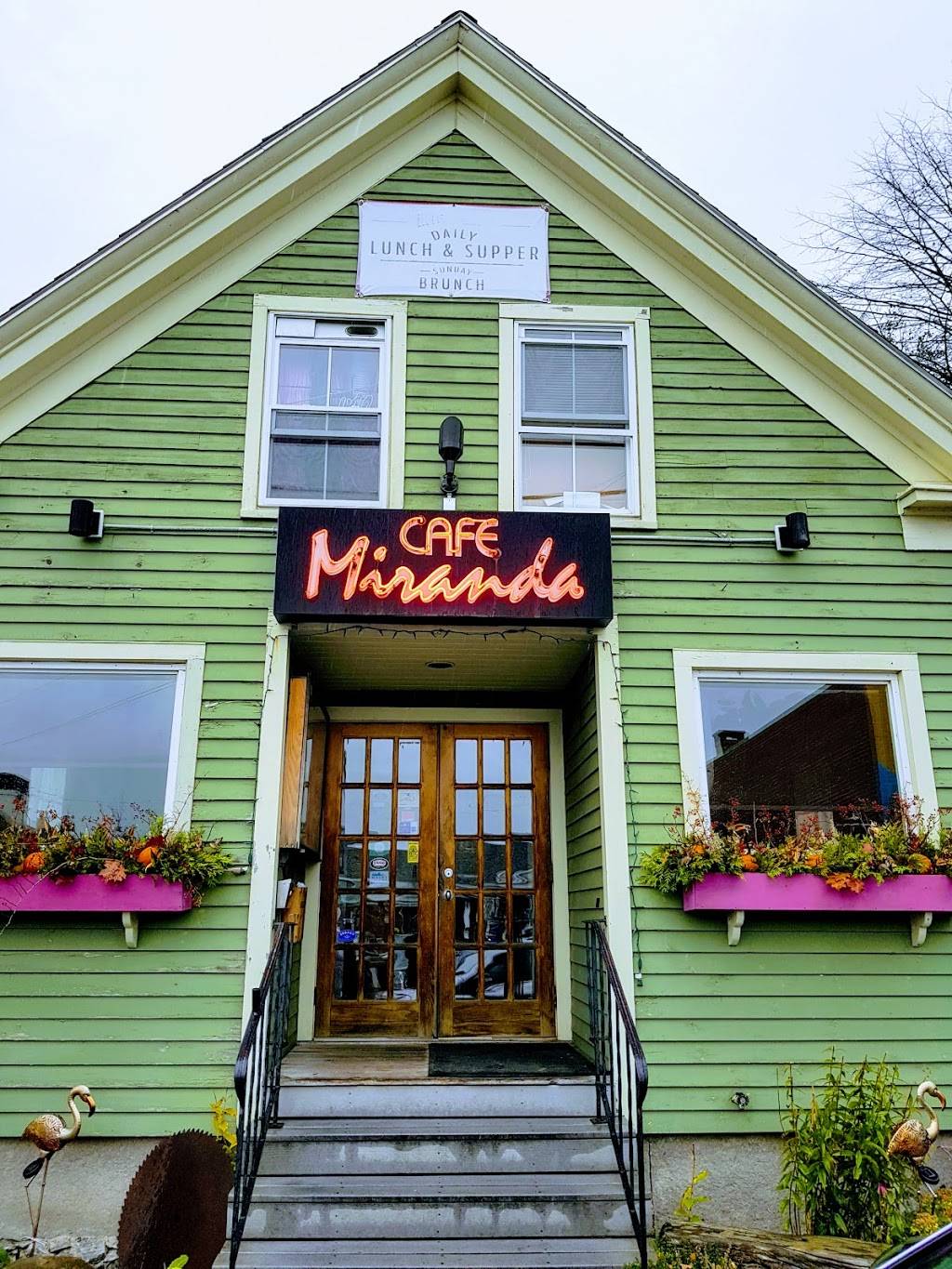 Cafe Miranda | restaurant | 15 Oak St, Rockland, ME 04841, USA | 2075942034 OR +1 207-594-2034