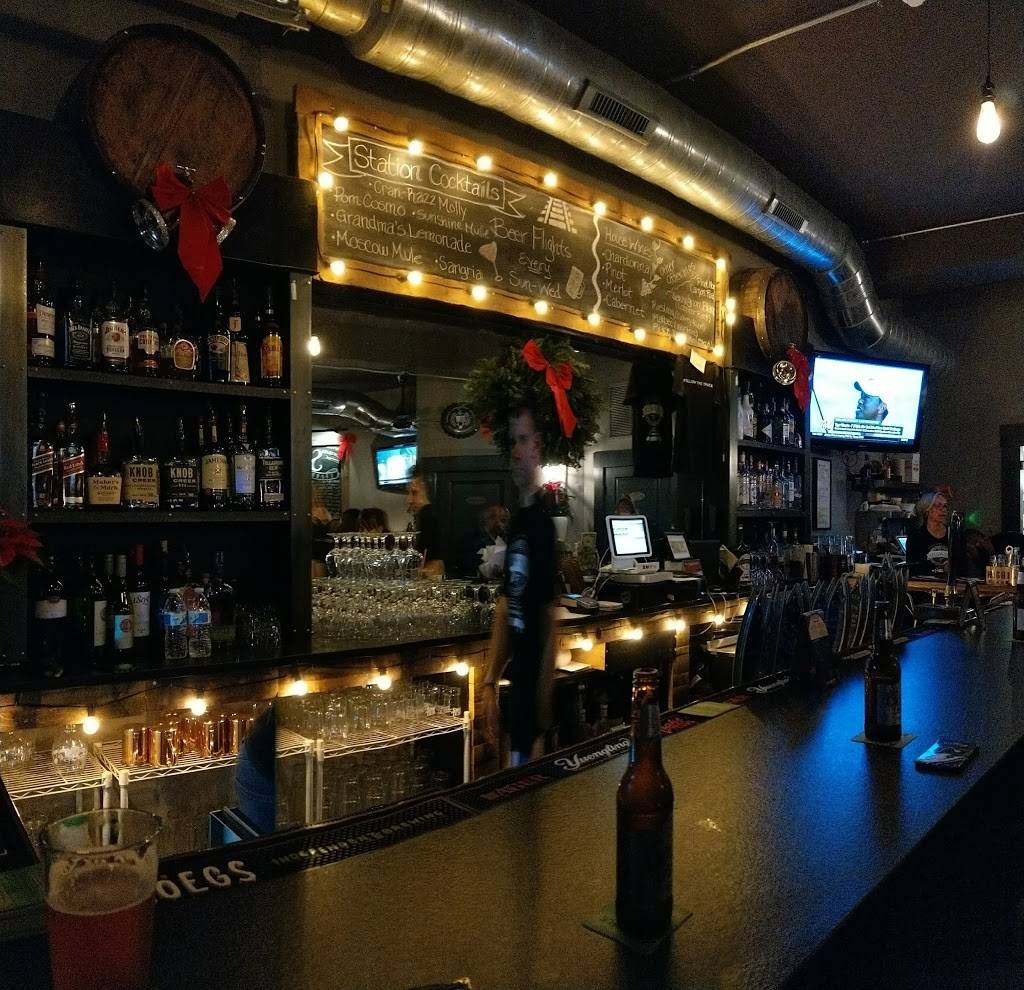 Station Tap | restaurant | 4201 Ferne Blvd, Drexel Hill, PA 19026, USA | 4844693222 OR +1 484-469-3222