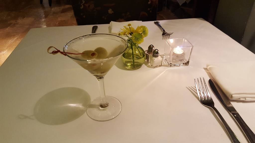 Traxx Restaurant | restaurant | 800 Alameda St #122, Los Angeles, CA 90012, USA | 2136251999 OR +1 213-625-1999