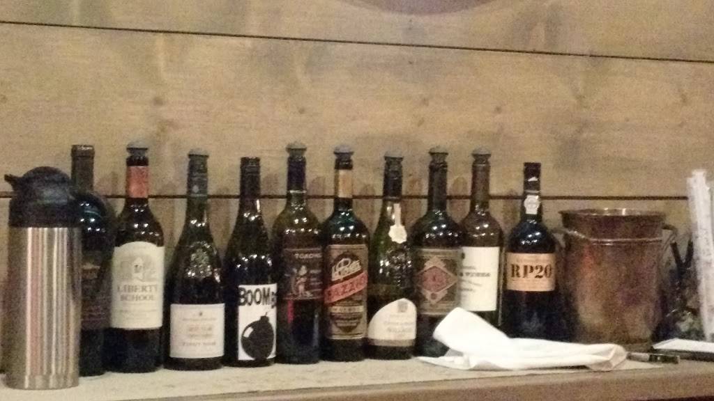 Crate Restaurant | restaurant | 136 N 3rd Ave, Sturgeon Bay, WI 54235, USA | 9208181333 OR +1 920-818-1333